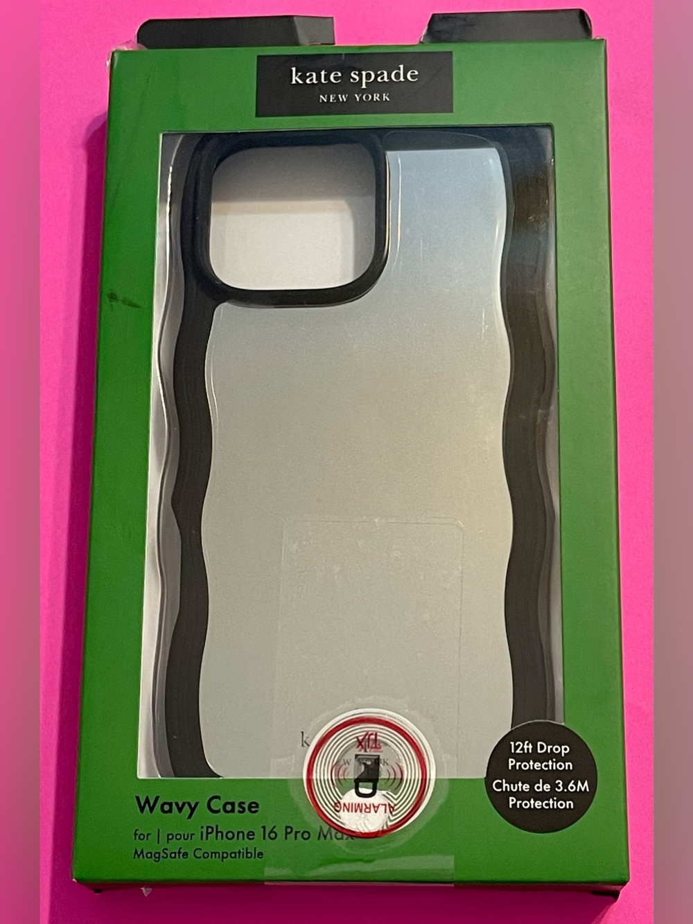 Kate Spade New York Mirror Black Wavy iPhone 16 Pro Max Case MagSafe Compatible